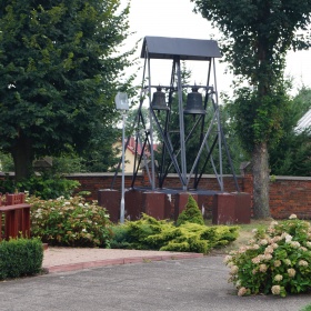 Dzierzbin Kości&oacute;ł WŚ