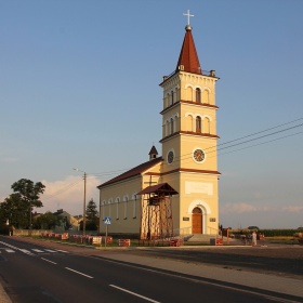 Kości&oacute;ł w Kowalach Pańskich