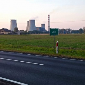 18193719_640440439474384_48347...