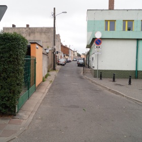 Turek ul. Wąska - widok od ul....