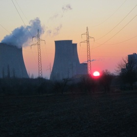 Elektrownia ZACH&Oacute;D SŁOŃCA