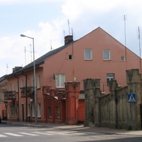 Turek ul. Sienkiewicza nr 10 i...